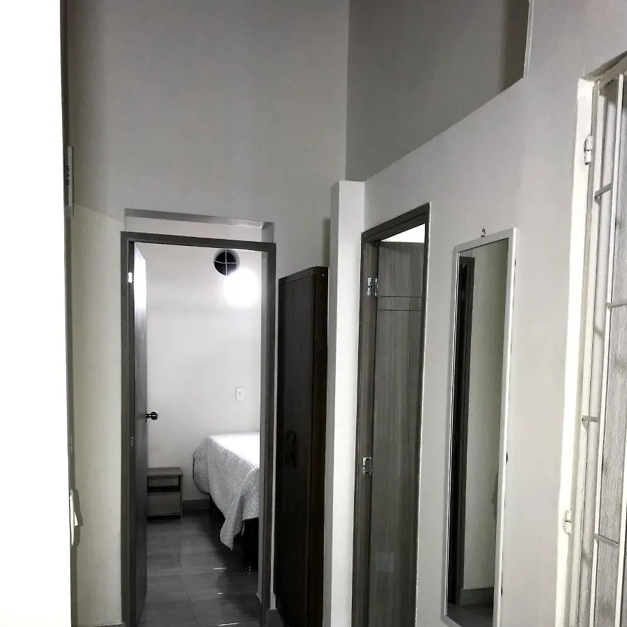 Aparta Estudio Amoblado 4 Medellin, San Joaquin Colombie